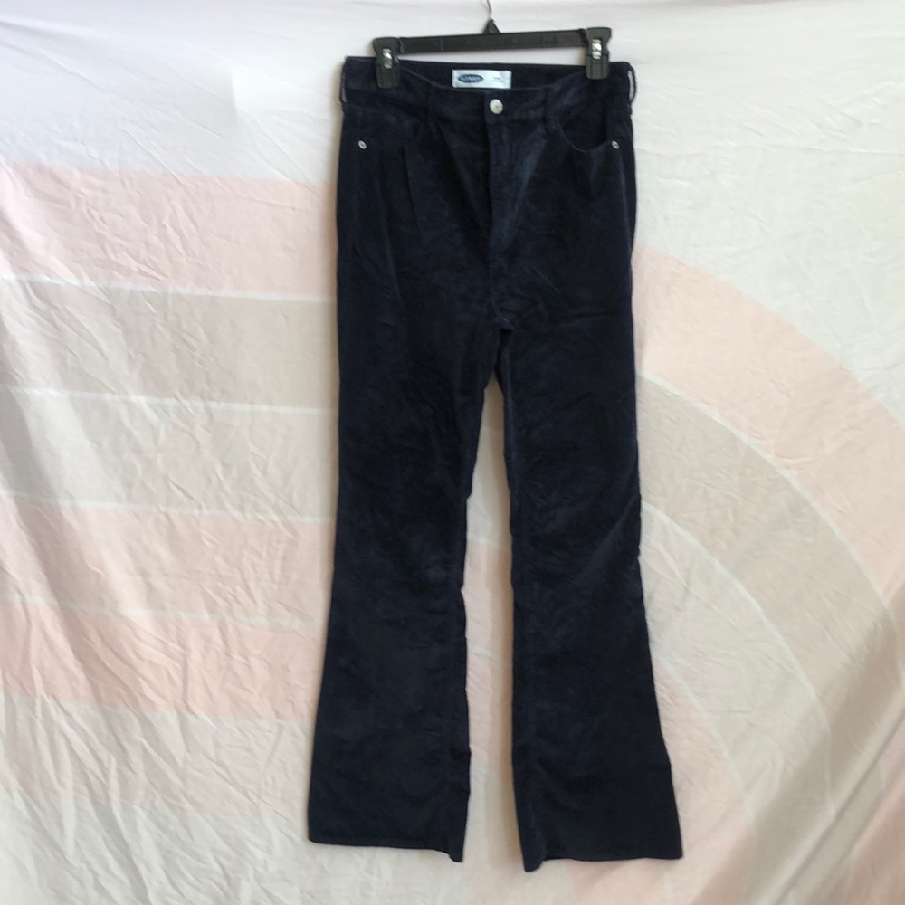 Old Navy never worn navy blue velvet flare extra high rise pants. 29” waist